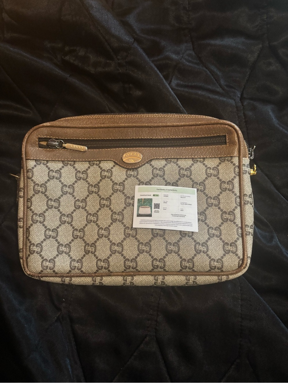 Pre-Loved Gucci Cosmetic Pouch - Picture 3 of 12